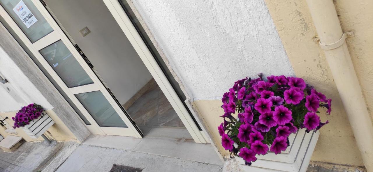 Otrantocasa Lägenhet Exteriör bild